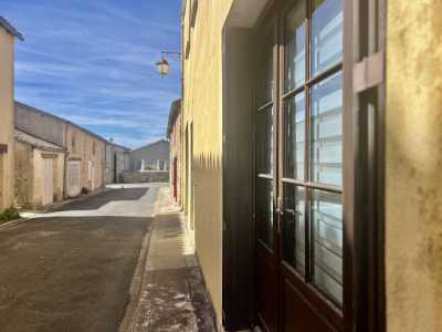 Home For Sale in Monpazier, France