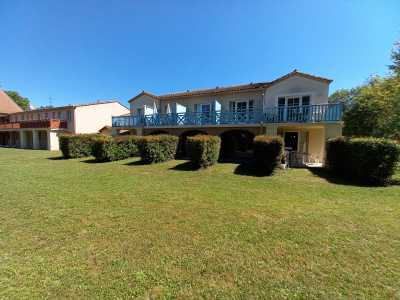 Apartment For Sale in Monflanquin, France