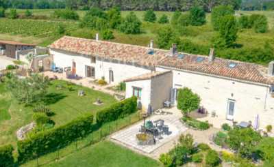 Home For Sale in Pineuilh, France