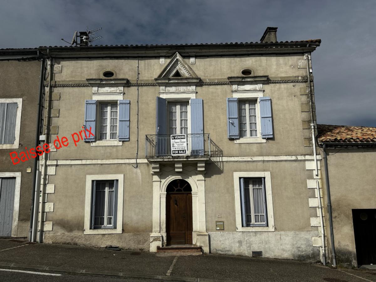 Picture of Home For Sale in Lougratte, Other, France