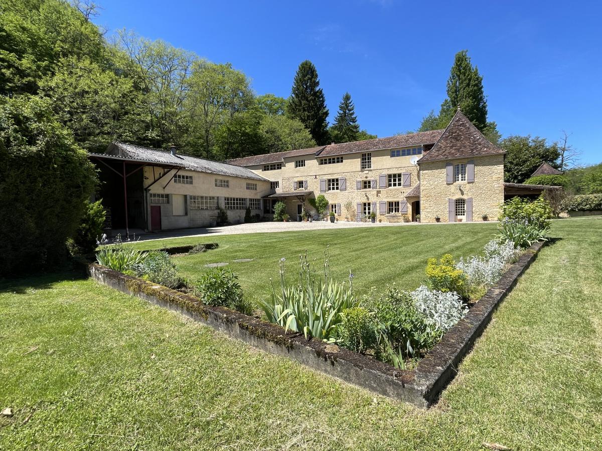 Picture of Home For Sale in Paunat, Aquitaine, France