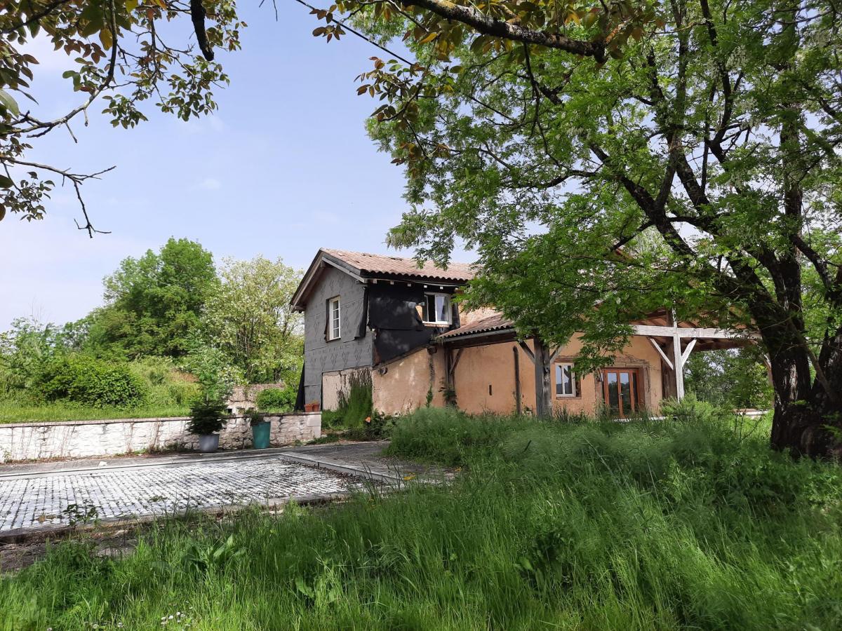 Picture of Home For Sale in Lauzun, Lot Et Garonne, France