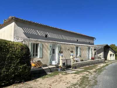 Home For Sale in Eymet, France