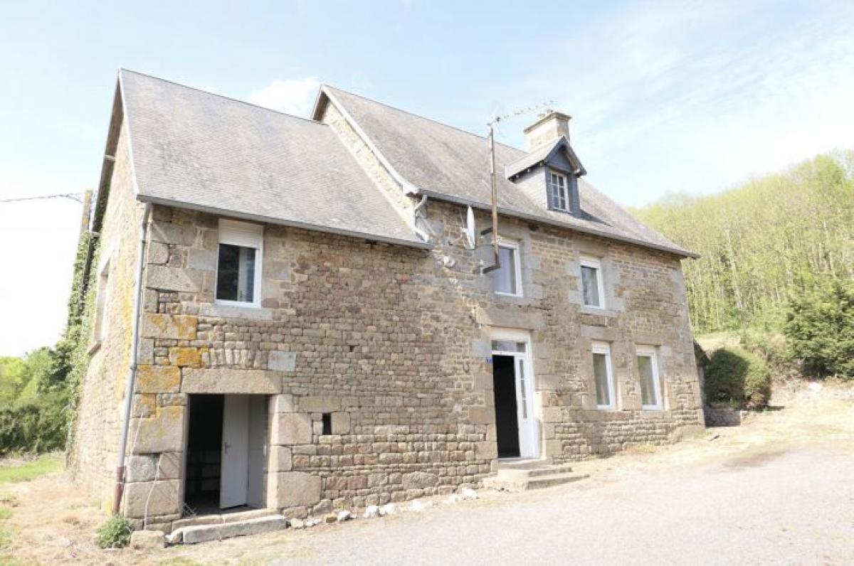 Picture of Home For Sale in Saint Pois, Manche, France