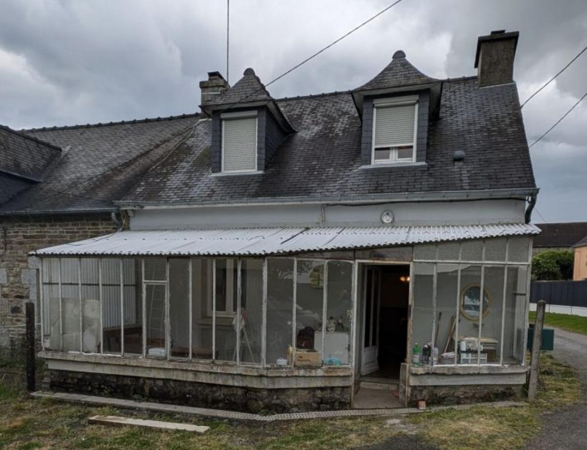 Picture of Home For Sale in Plemet, Cotes D'Armor, France