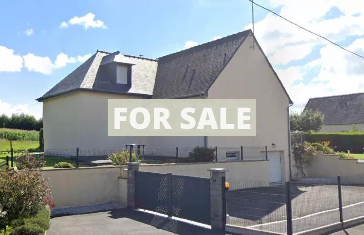 Picture of Home For Sale in Saint Hilaire Du Harcouet, Lower Normandy, France