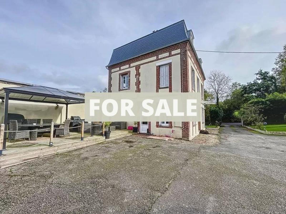 Picture of Home For Sale in Pont L Eveque, Basse Normandie, France
