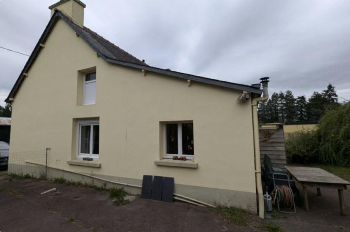 Picture of Home For Sale in Pleucadeuc, Bretagne, France