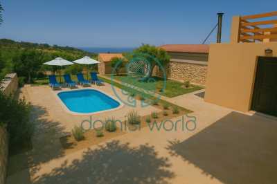 Villa For Sale in Agios Dimitrios, Greece