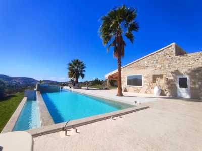 Villa For Sale in Pitsidia, Greece