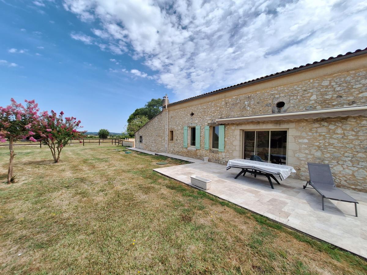 Picture of Home For Sale in Villereal, Aquitaine, France