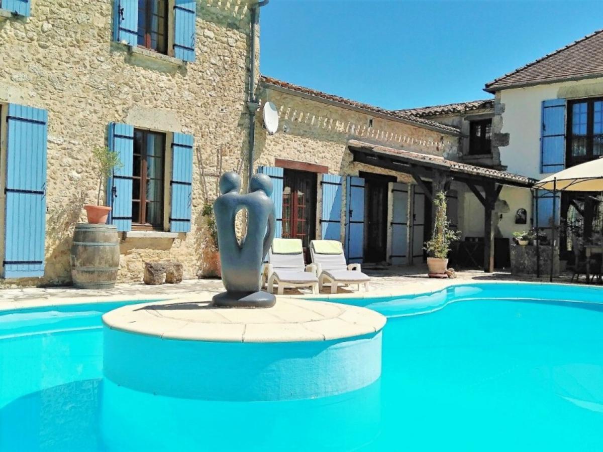 Picture of Home For Sale in Duras, Herault, France