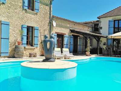 Home For Sale in Duras, France