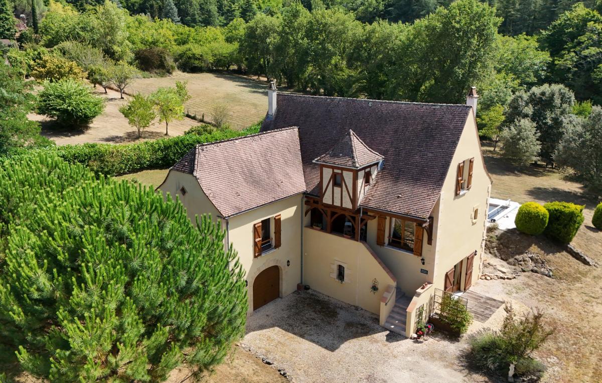 Picture of Home For Sale in Le Buisson De Cadouin, Aquitaine, France