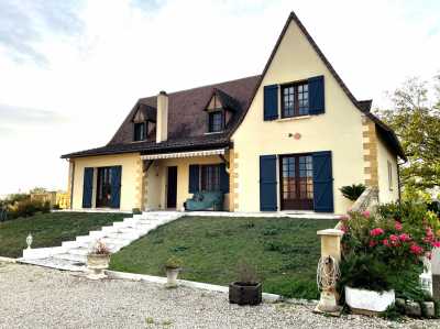 Home For Sale in Bergerac, France