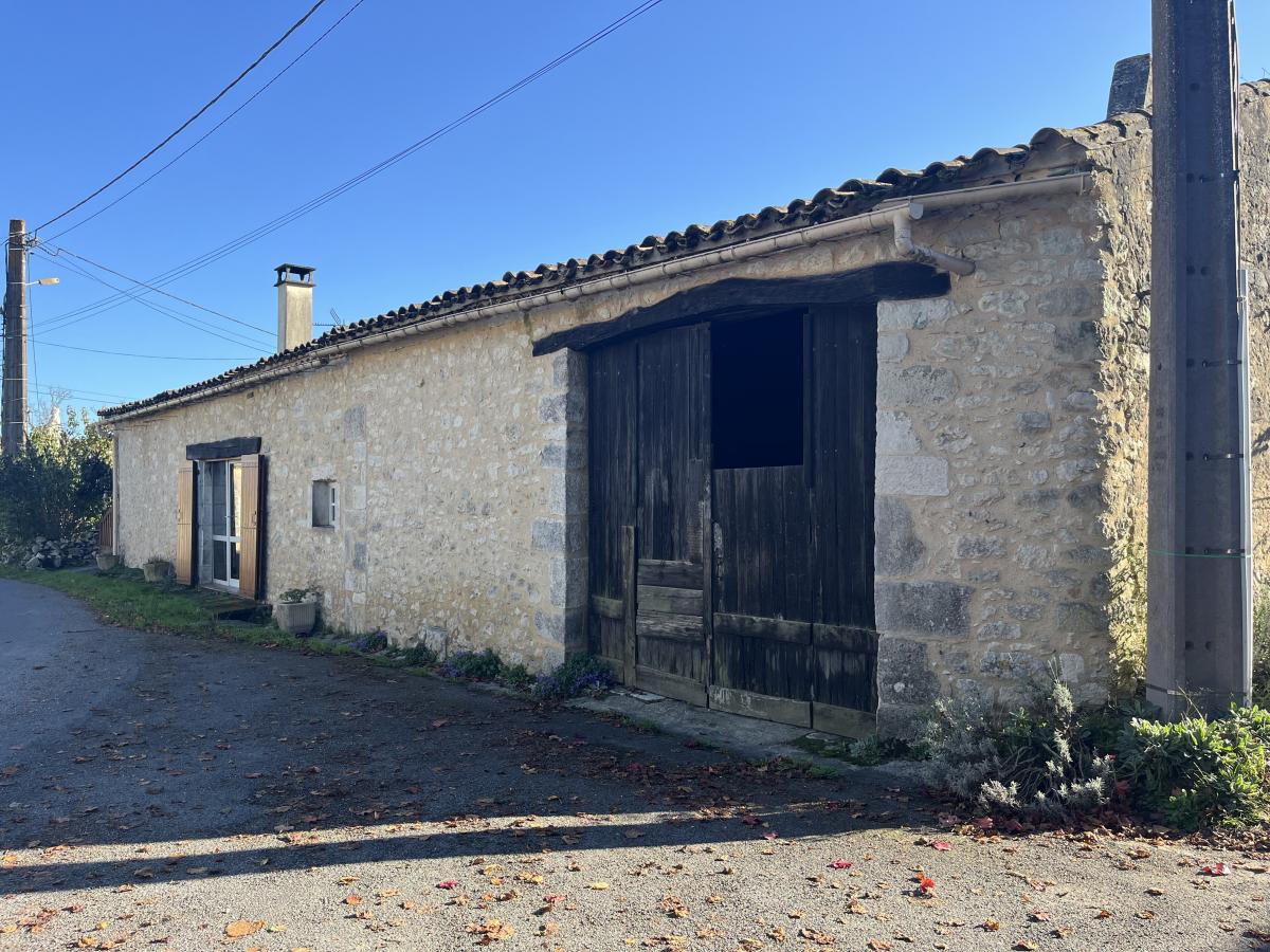 Picture of Home For Sale in Villereal, Aquitaine, France