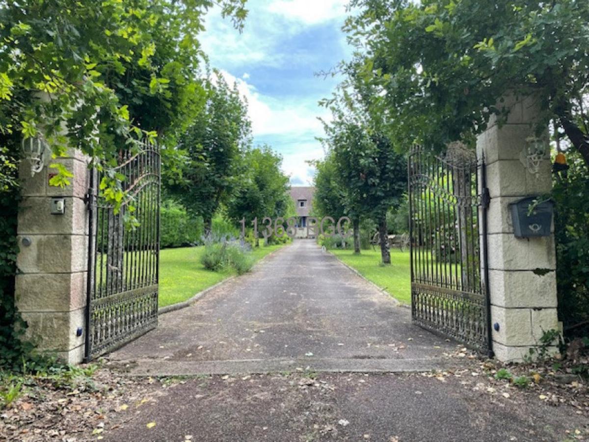 Picture of Home For Sale in Monbazillac, Aquitaine, France