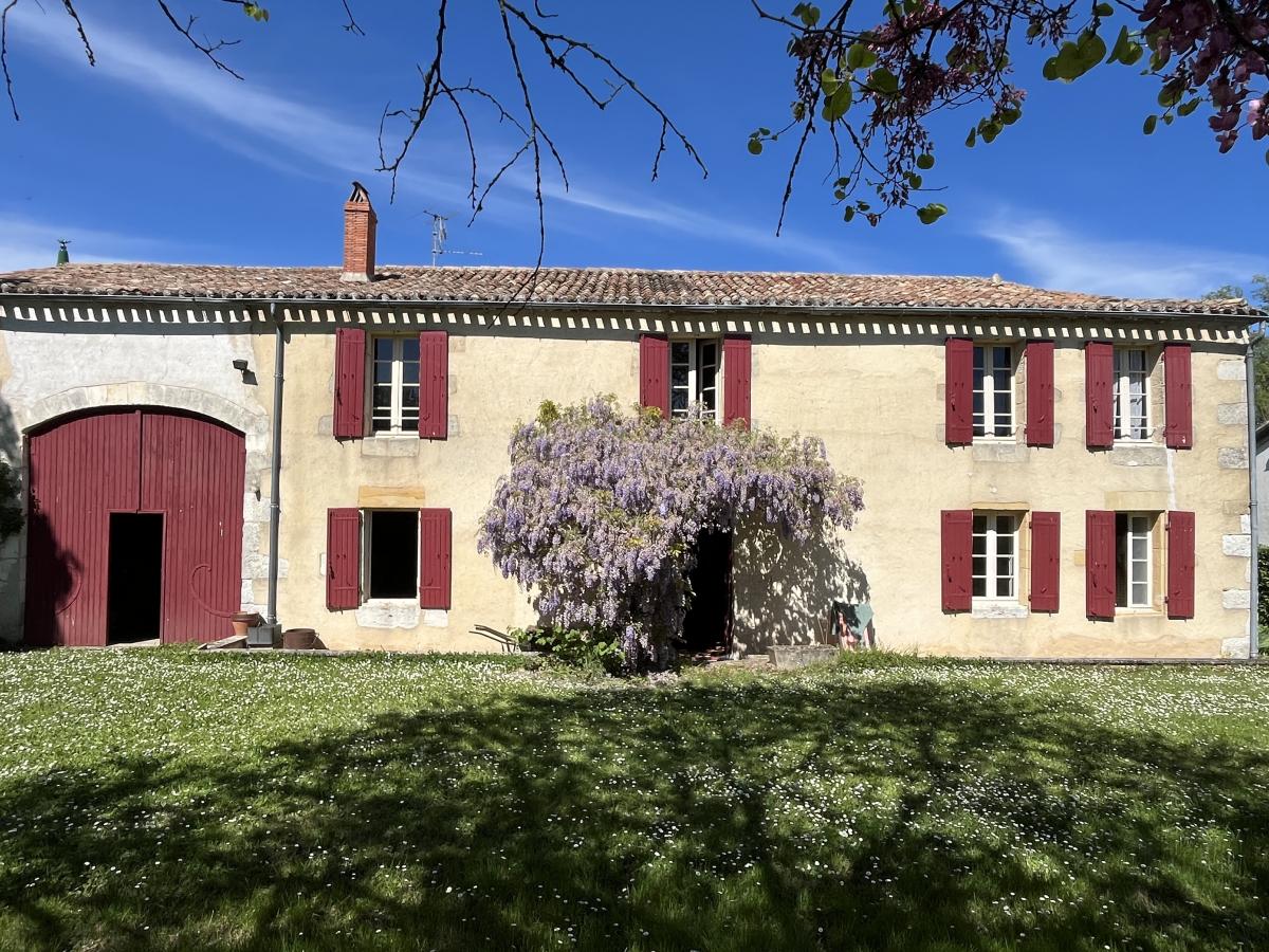 Picture of Home For Sale in Bergerac, Aquitaine, France