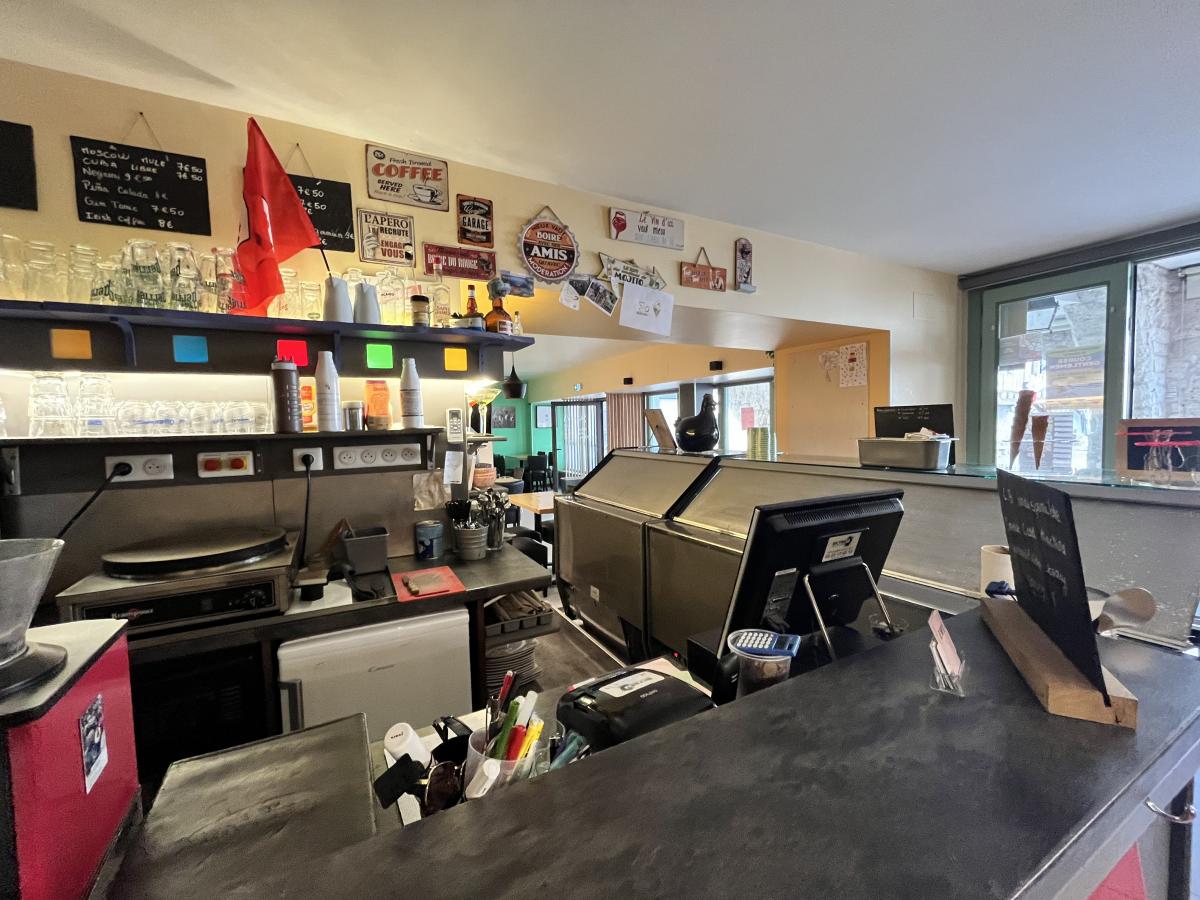 Picture of Retail For Sale in Eymet, Aquitaine, France