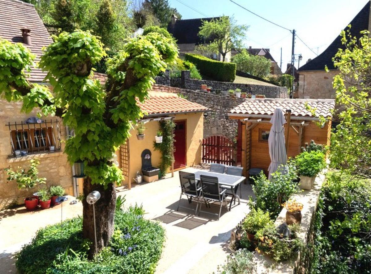 Picture of Home For Sale in Saint Cyprien, Aquitaine, France