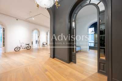 Apartment For Sale in Barcelona, Spain