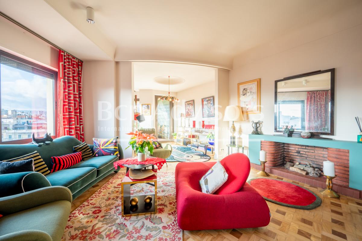 Picture of Apartment For Sale in Barcelona, Barcelona, Spain