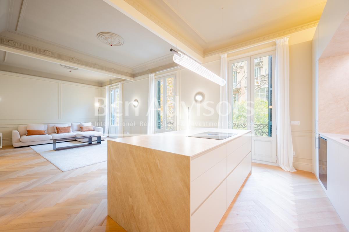 Picture of Apartment For Sale in Barcelona, Barcelona, Spain