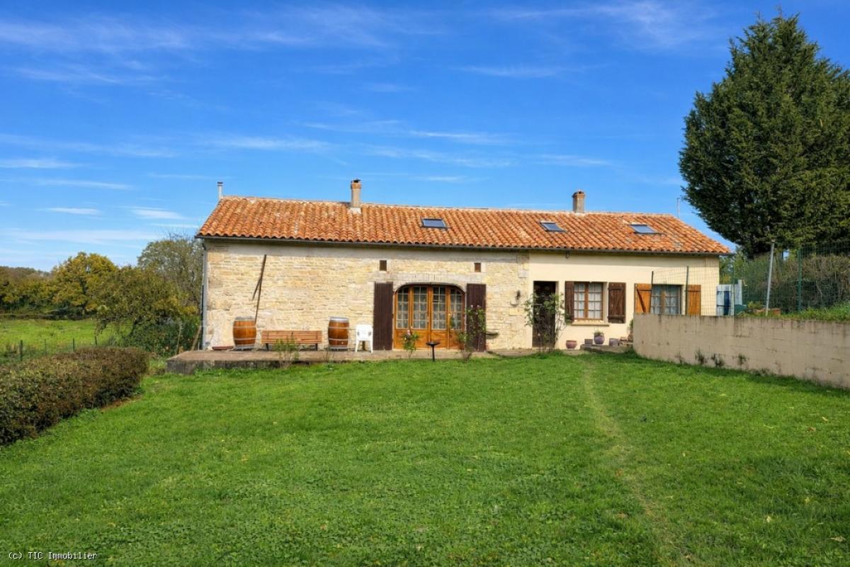 Picture of Home For Sale in Nanteuil En Vallee, Poitou Charentes, France