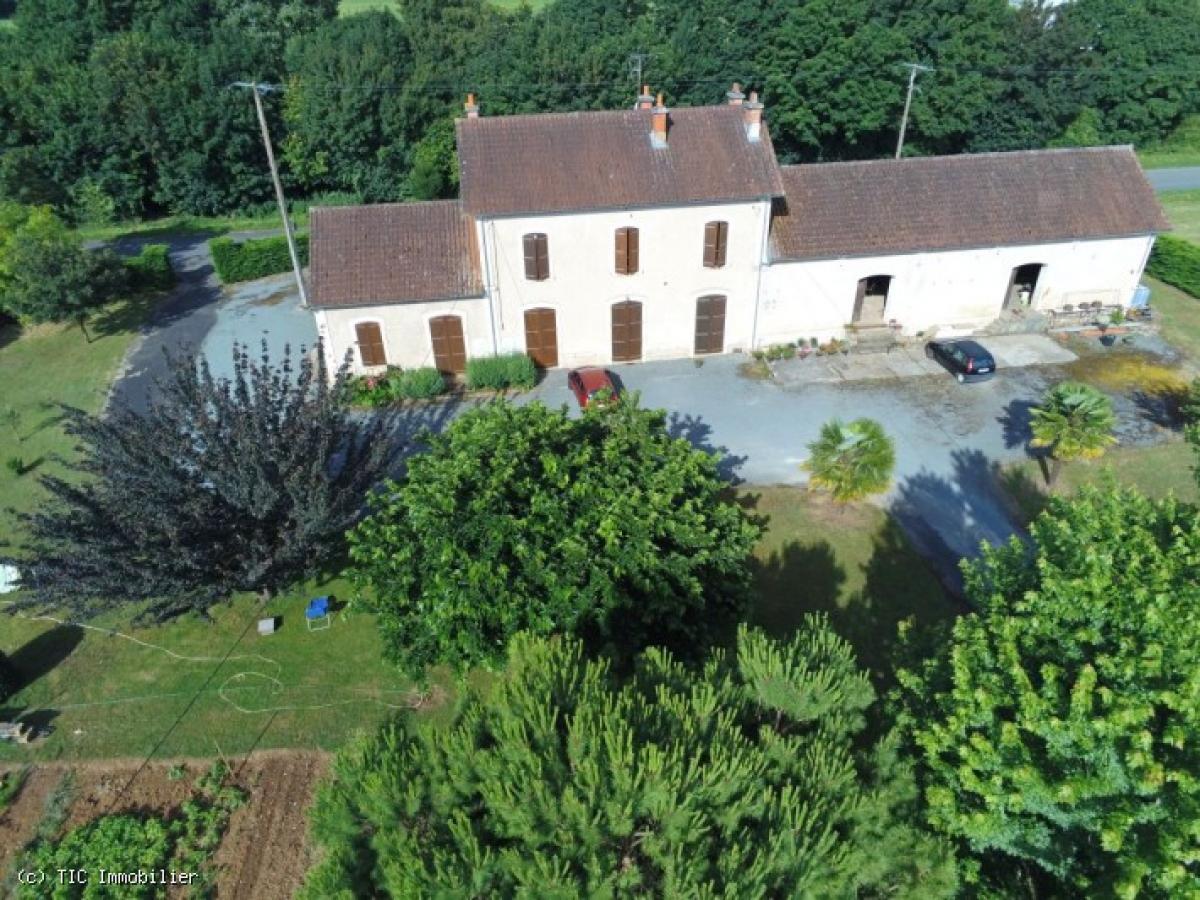 Picture of Home For Sale in Verteuil Sur Charente, Poitou Charentes, France