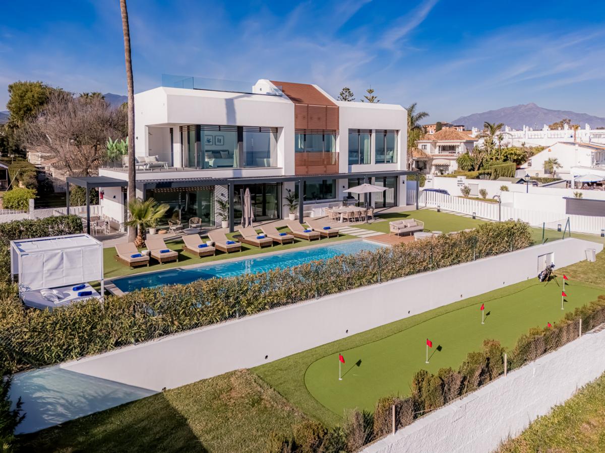 Picture of Villa For Sale in Estepona, Malaga, Spain