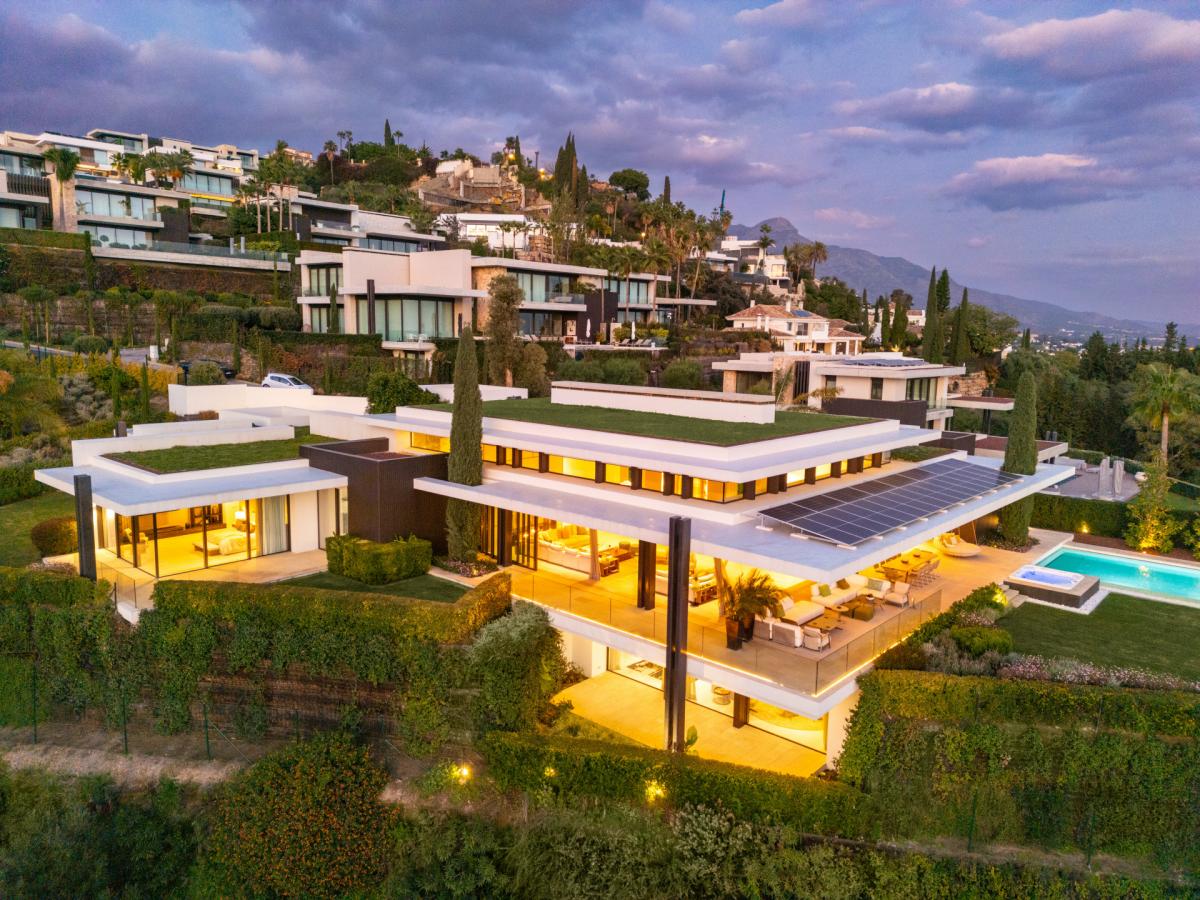 Picture of Villa For Sale in Benahavis, Malaga, Spain
