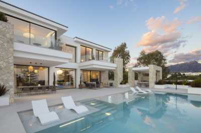 Villa For Sale in Benahavis, Spain