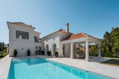 Villa For Sale in Nueva Andalucia, Spain