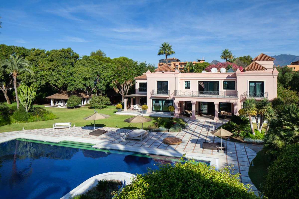 Picture of Villa For Sale in Estepona, Malaga, Spain