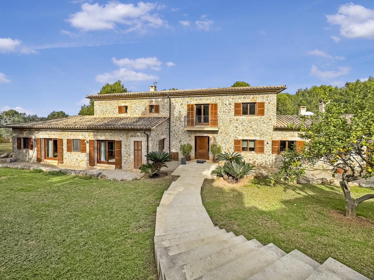 Picture of Home For Sale in Santa Ponsa, Balearic Islands, Spain