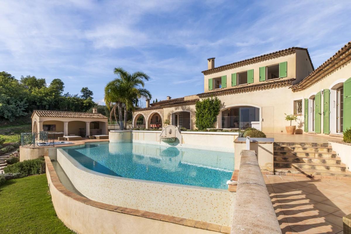 Picture of Villa For Sale in Pegomas, Cote d'Azur, France