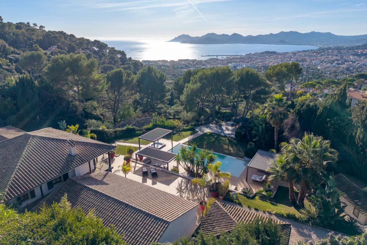 Picture of Villa For Sale in Cannes, Cote d'Azur, France