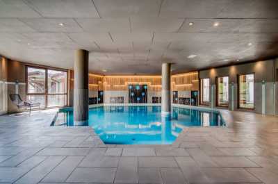 Apartment For Sale in Val Thorens, France