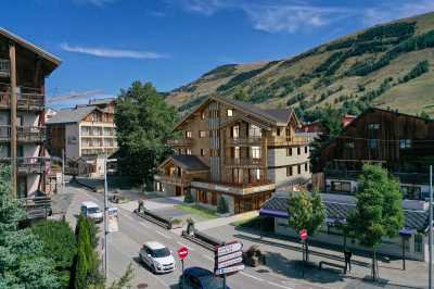 Apartment For Sale in Les Deux Alpes, France
