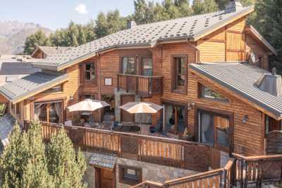 Chalet For Sale in Les Deux Alpes, France