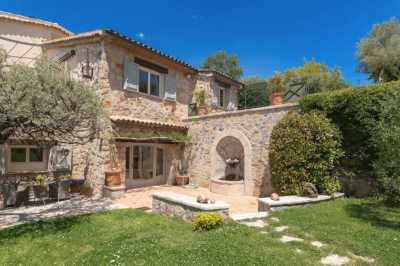 Villa For Sale in Montauroux, France
