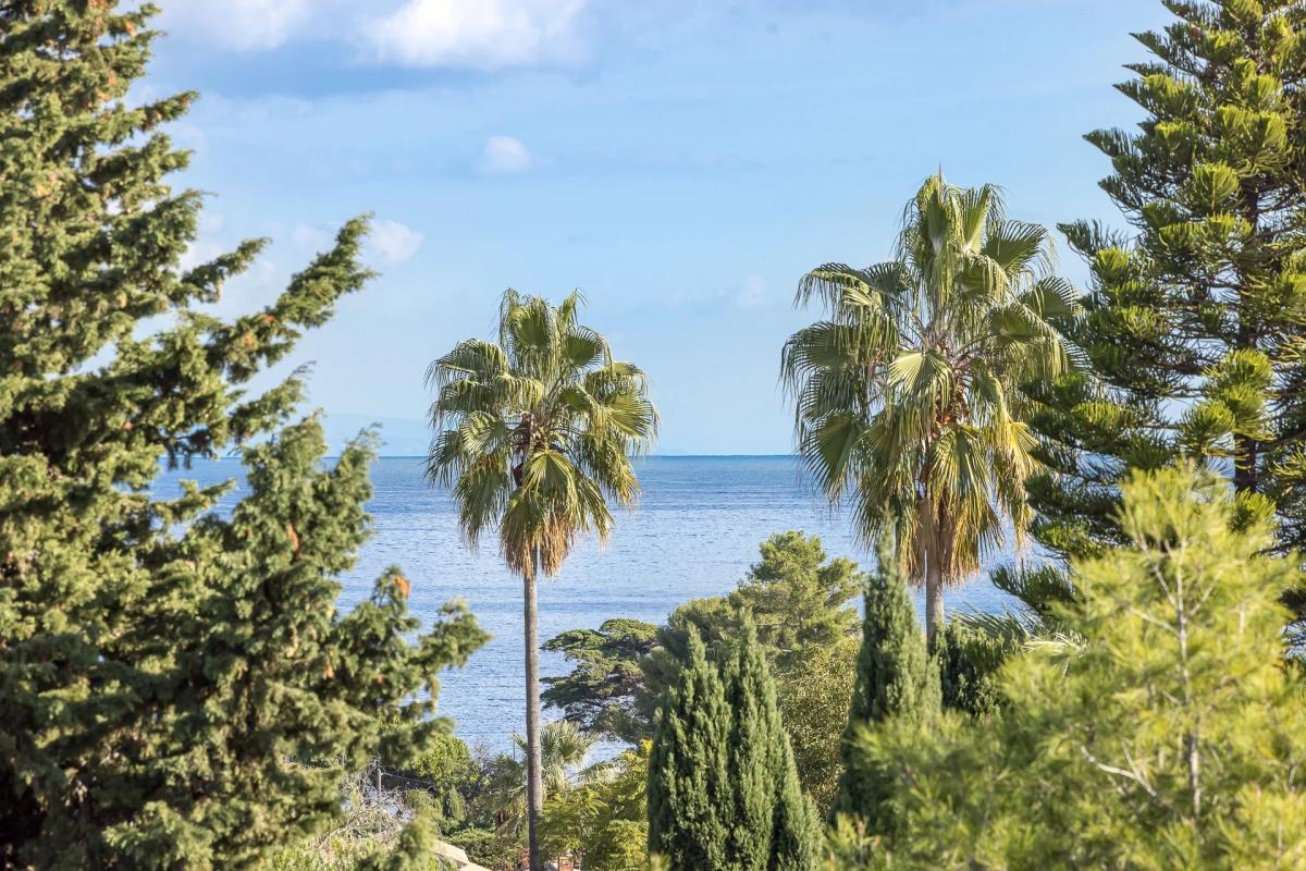 Picture of Apartment For Sale in Antibes, Cote d'Azur, France