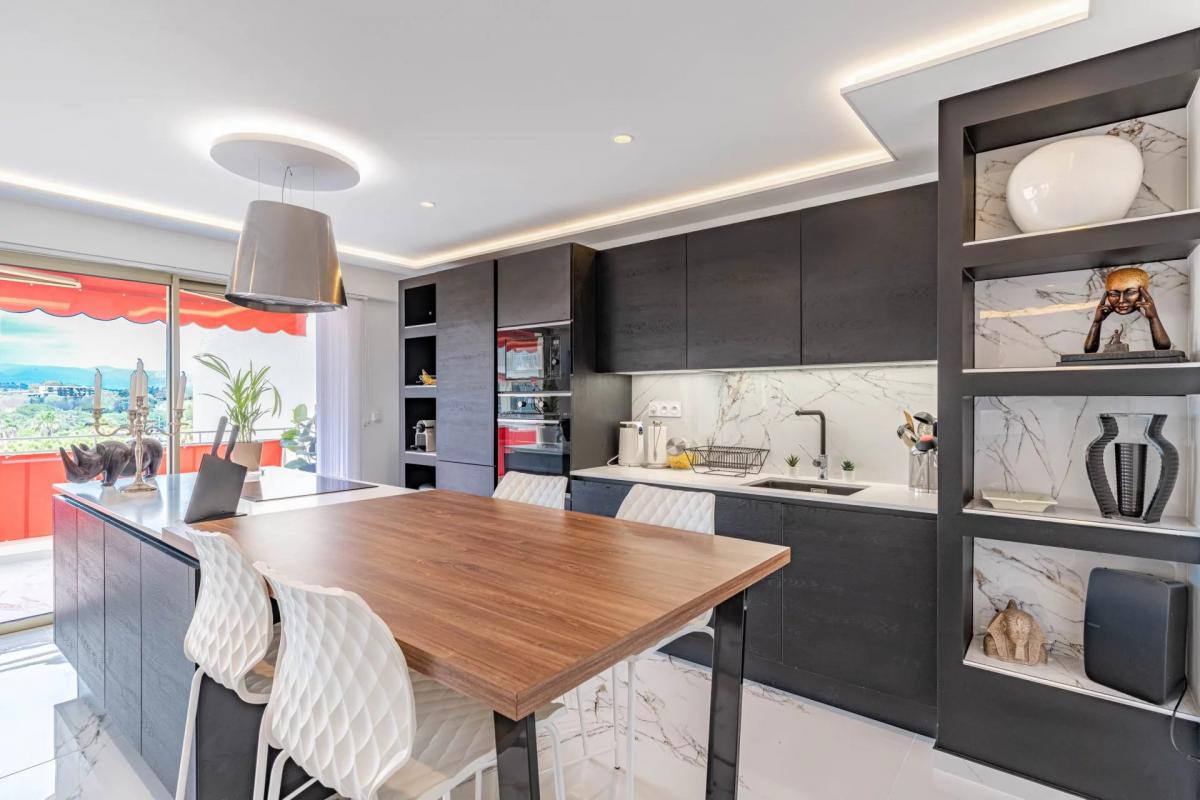Picture of Apartment For Sale in Antibes, Cote d'Azur, France