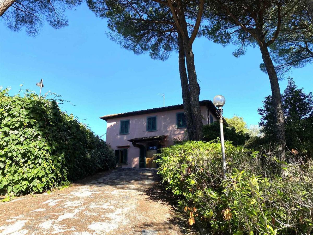 Picture of Villa For Sale in Firenze, Tuscany, Italy