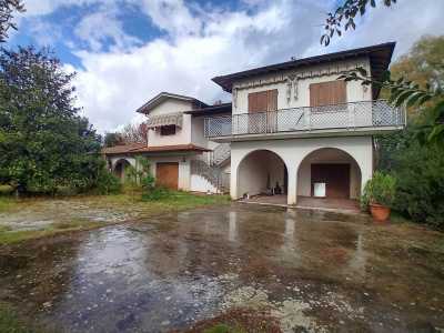 Villa For Sale in 