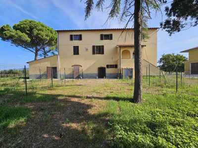 Apartment For Sale in Piombino, Italy