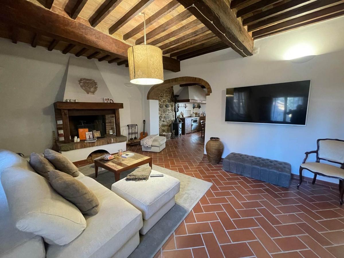 Picture of Apartment For Sale in Cinigiano, Tuscany, Italy
