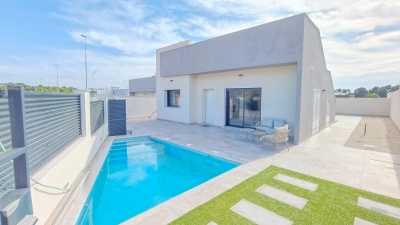 Villa For Sale in Pinar De Campoverde, Spain
