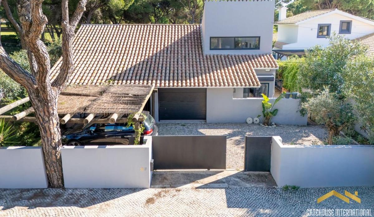 Picture of Villa For Sale in Vilamoura, Algarve, Portugal