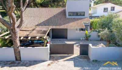 Villa For Sale in Vilamoura, Portugal